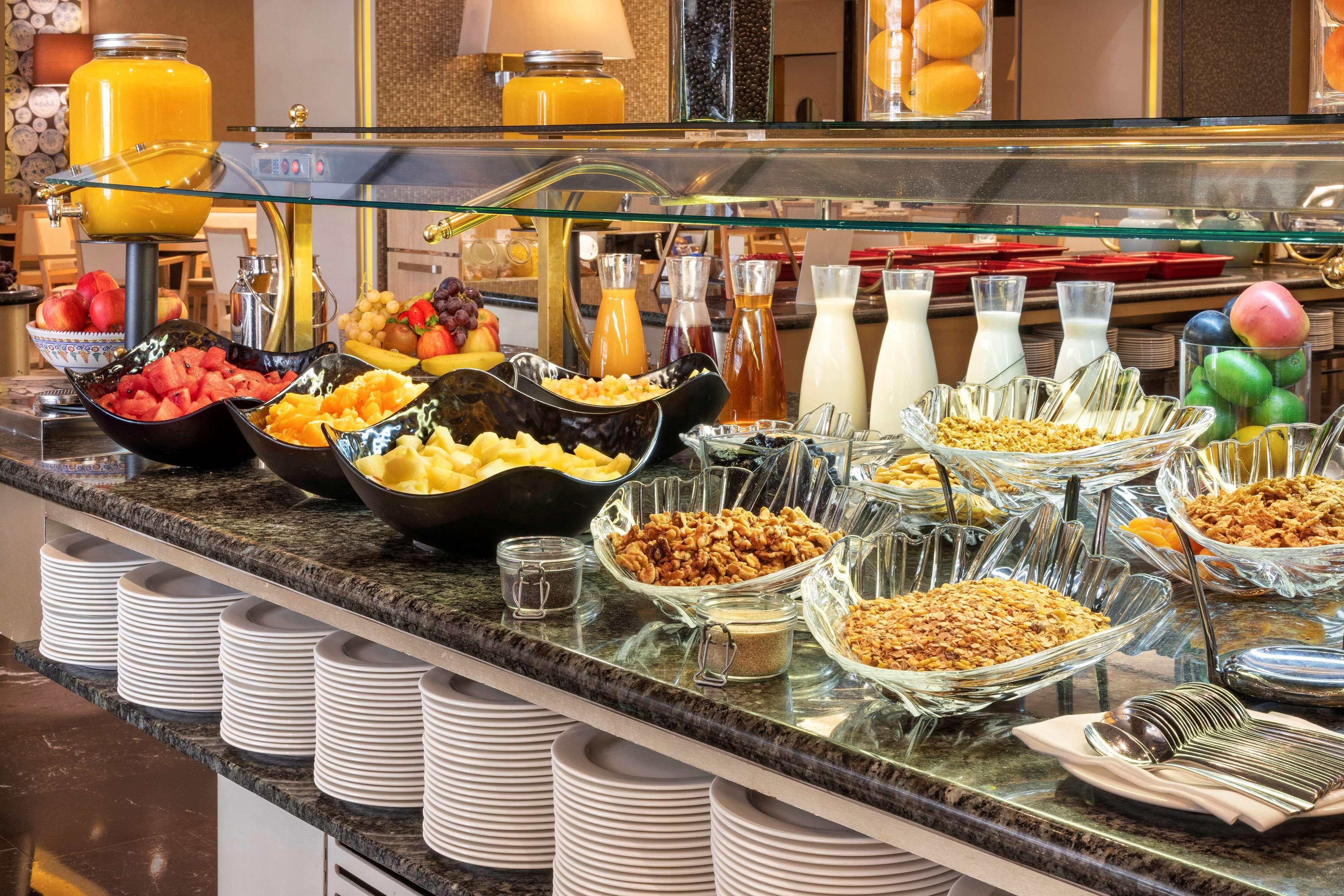 Melia Castilla Madrid Eksteriør bilde