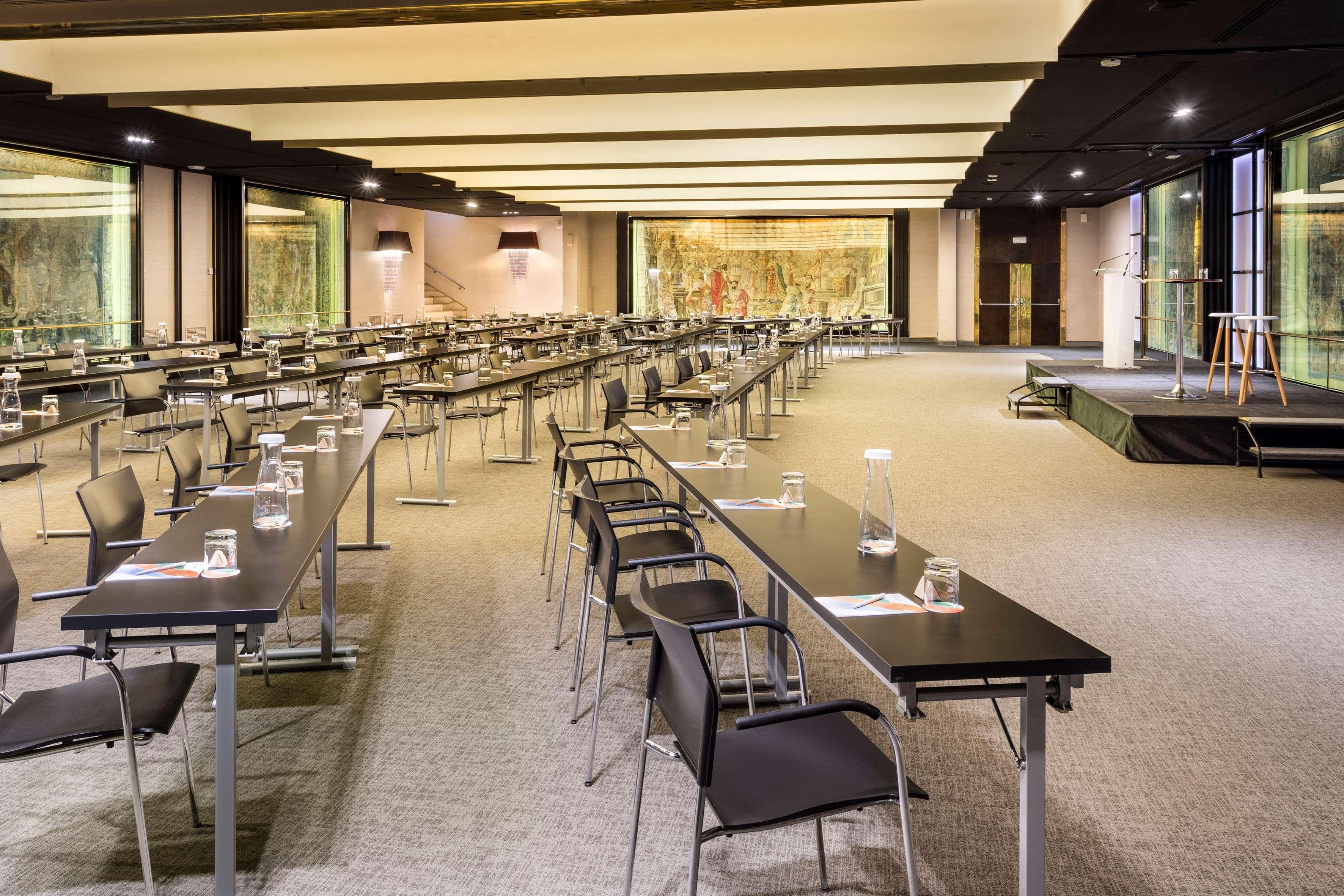 Melia Castilla Madrid Eksteriør bilde