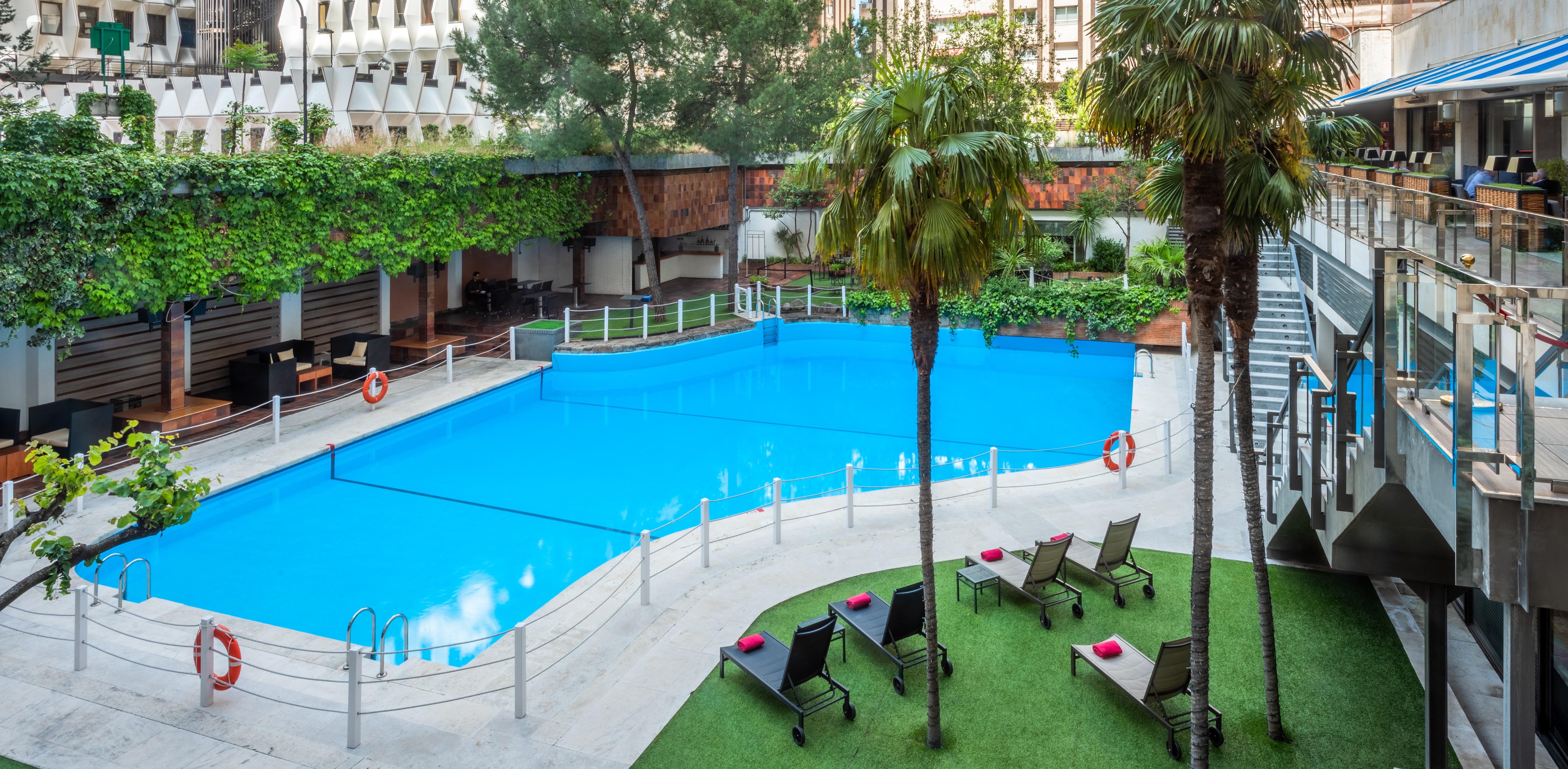 Melia Castilla Madrid Eksteriør bilde